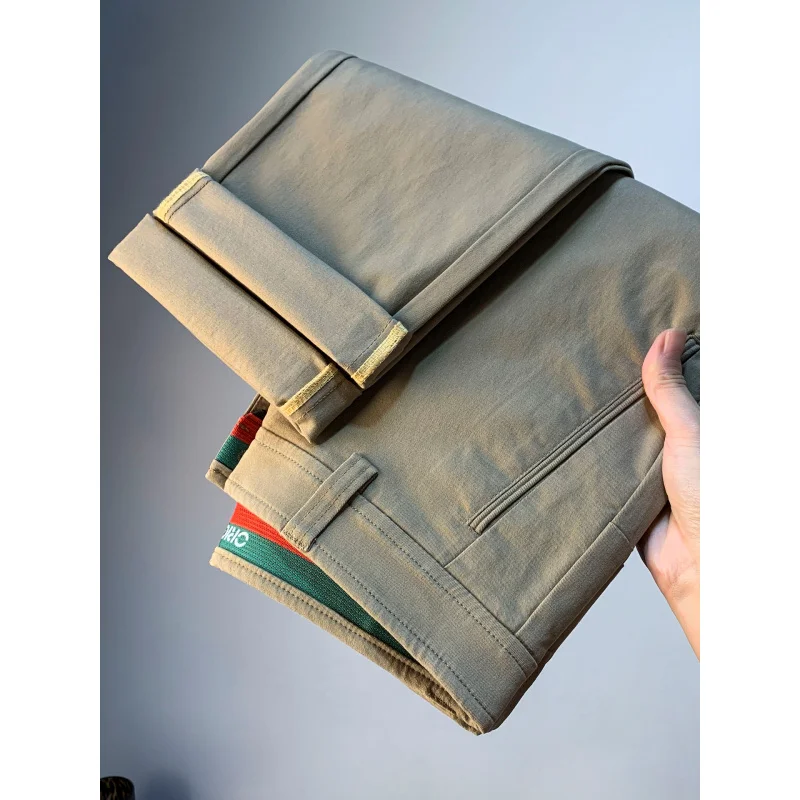 メンズストレートカジュアルパンツ、2025年秋の新トレンド、多用途で高級感のあるファッショナブルな通勤ビジネスパンツ