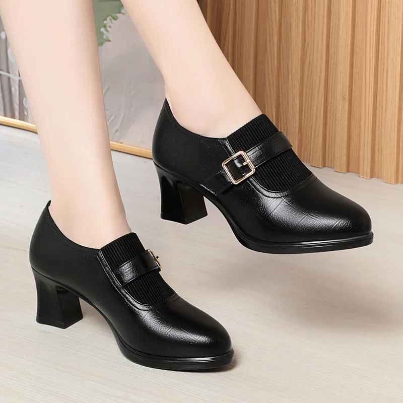 Autumn Fashion Comfort Deep Mouth Soft Leather Shoes Women Pumps 2025 Spring Block Heels Shoes for Office Mom Model Daily
