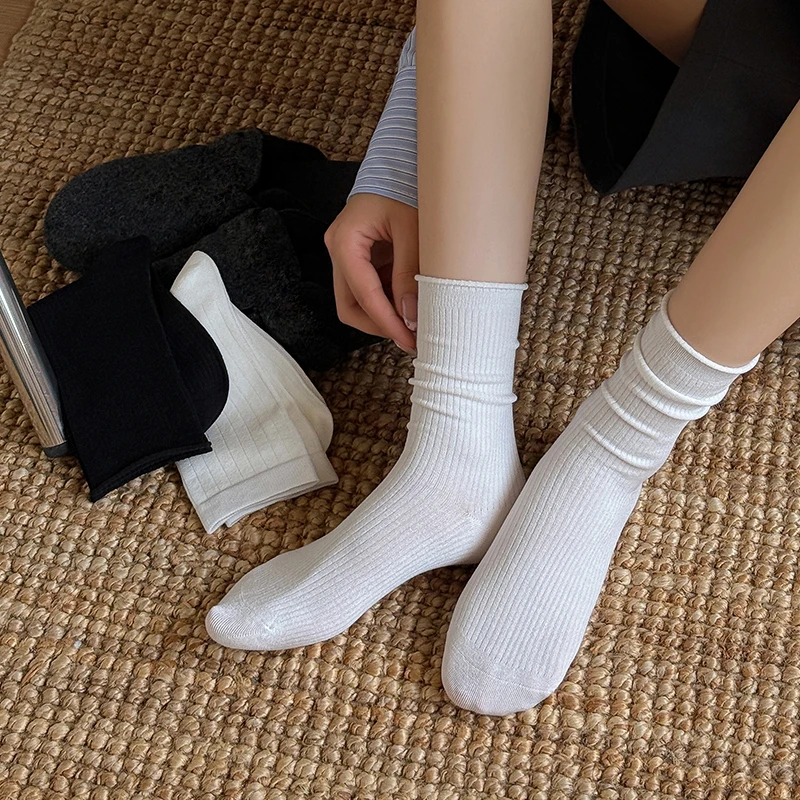 Socks For Women New Classic White Black Simple Girls Loose Socks Striped Casual Breathable Daily Long Plain Socks Comfortable