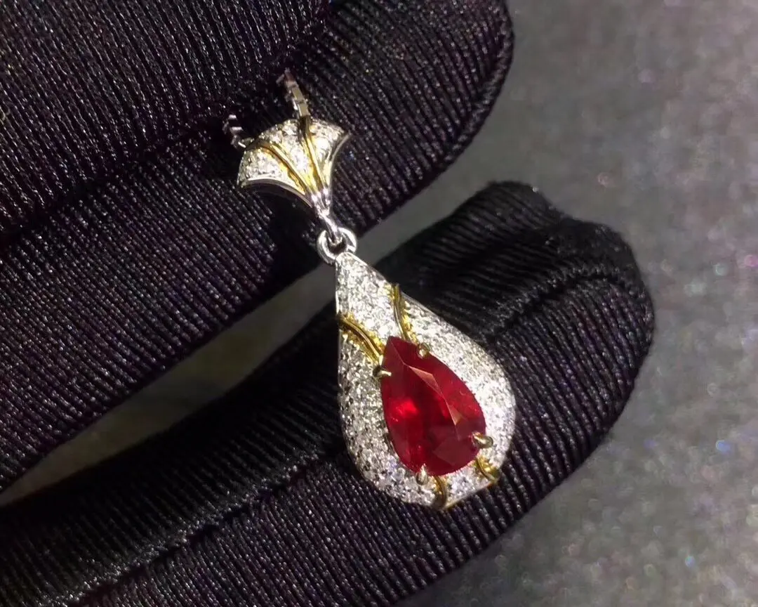 Natural Ruby Necklace Pendant with 3 Layers 18K Gold PlatinClassic 925 Silver Ruby Pendant for Party  6mm*8mm for Gift