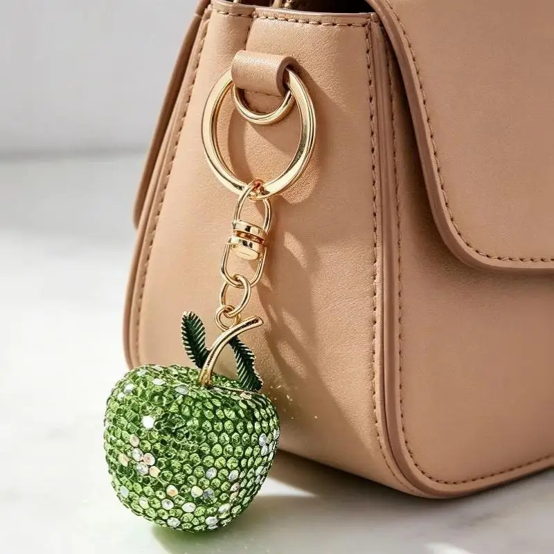 Niedlicher grüner Schlüsselanhänger mit Volldiamanten, glänzendem Kristall-Frucht-Anhänger, modischer Schlüsselring für Tasche, Autoschlüssel, Deko-Geschenk für Mädchen – Detail 1