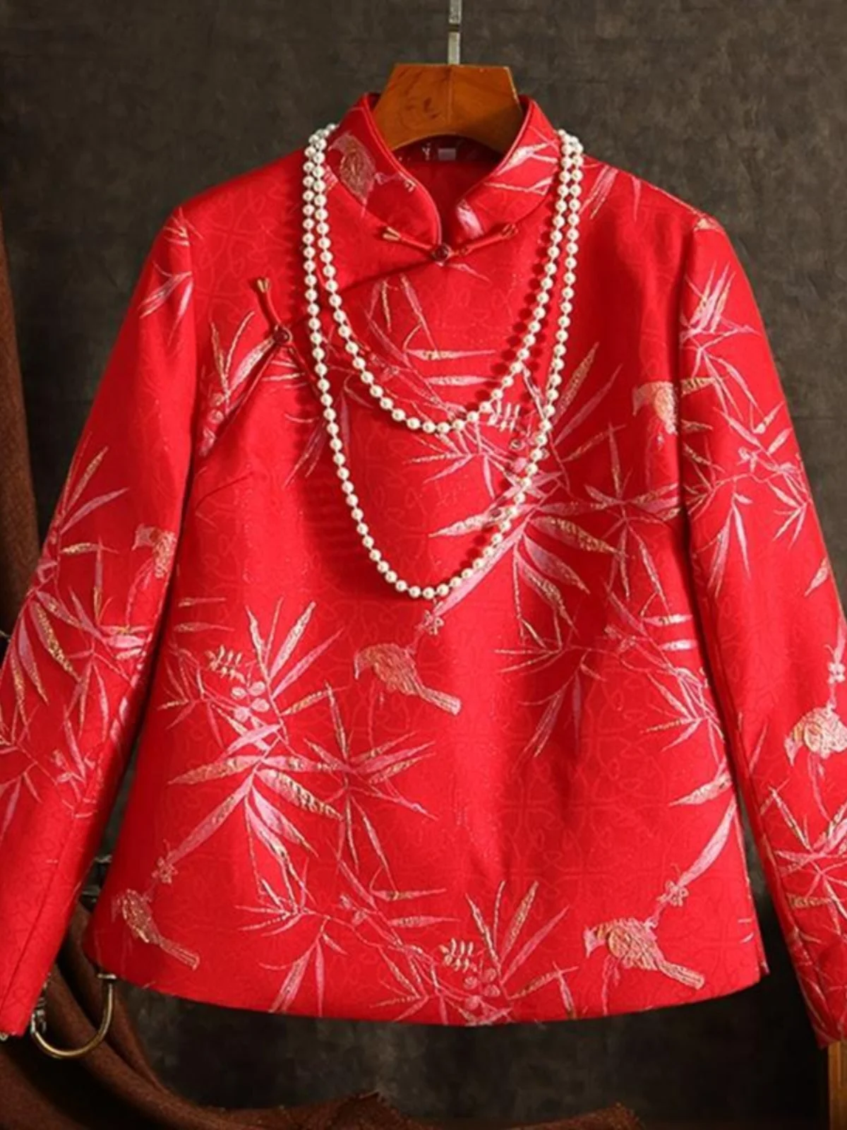 

Красная хлопковая женская куртка-халат в китайском стиле с флагом, новинка, зимняя верхняя одежда для посещения друзей и путешествий