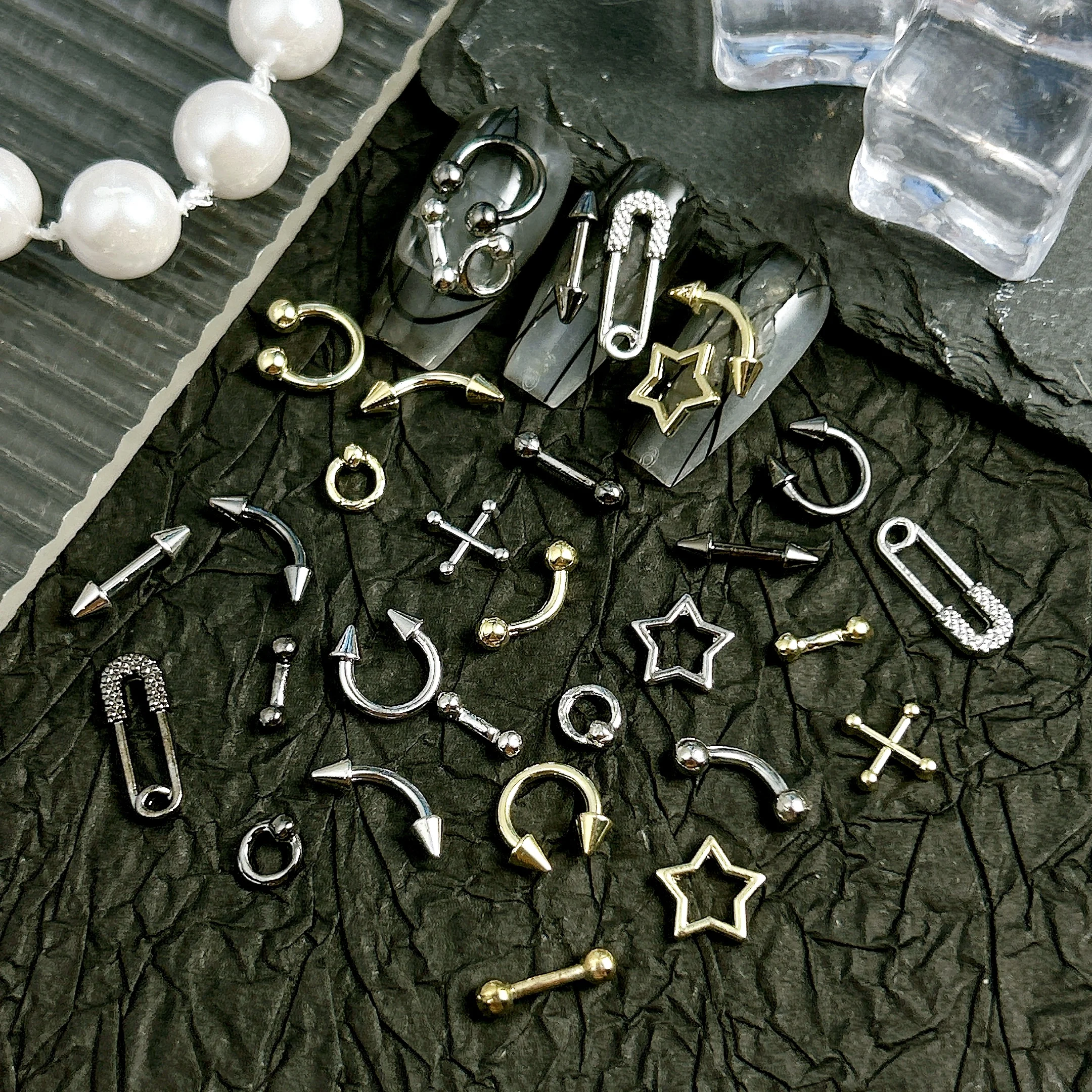 30PCS Multiple Style Creative Pin Alloy Nail Charms 3D Solid Color Glossy Pentagram Cross Rivet Nail Art Decorations DIY Nails