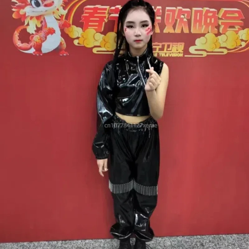 Costume de spectacle de danse jazz pour filles, spectacle de défilé pour enfants, modèle de mode de couleurs vives, ensemble de moto cool et tendance pour enfants