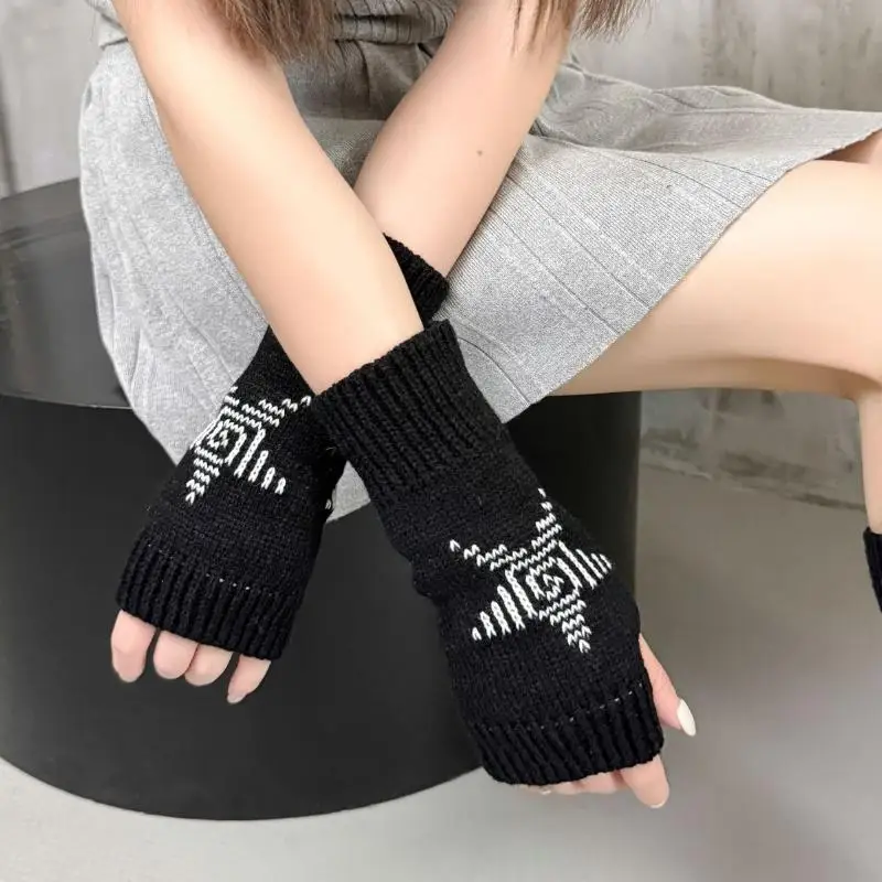 One Size Fits Most Spiral Pentagram Knitted Fingerless Gloves Warm Winter Gloves for Indoor Outdoor Scenarios
