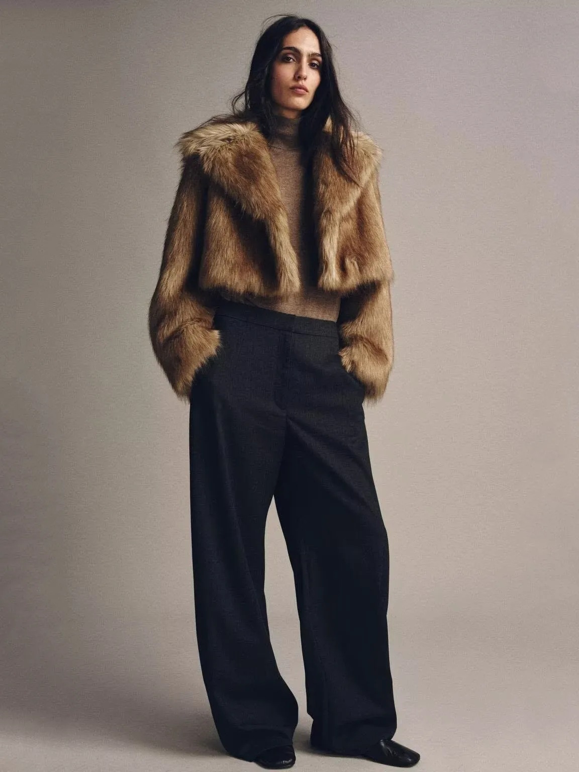 winter-new-arrival-women's-faion-zw-series-ort-artificial-fur-effect-jaet-warm-stand-fit-long-sve-button-detail