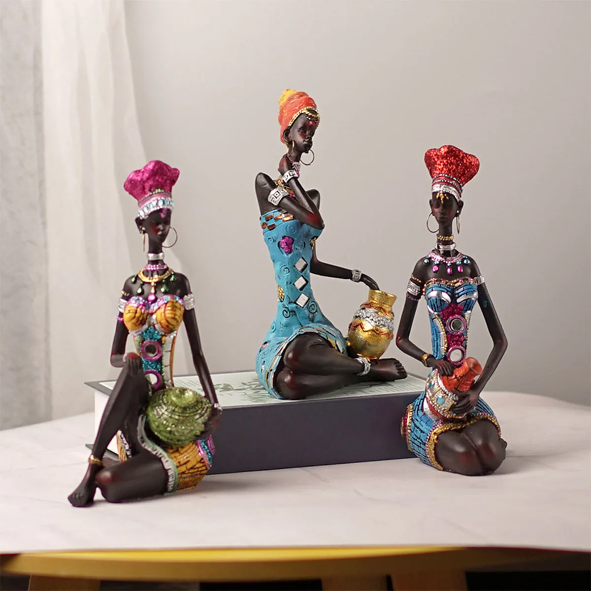 

Modern Home Statue Art Figurine, Resin Sculptures Decorative, Desktop Decor for Living Room Bedroom Office Bookshelf Ornament