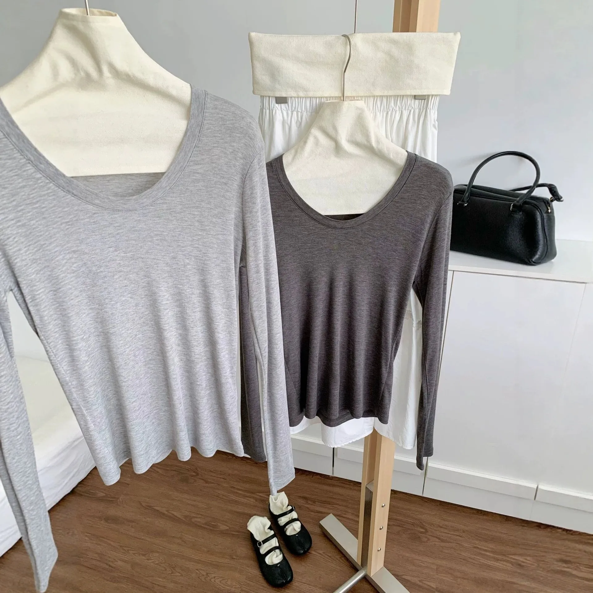 Long Sleeve Mercerized Top Regular Length Casual with Regular Fit Spring Straight Cut Round Neck Women Long Sleeve Shirt