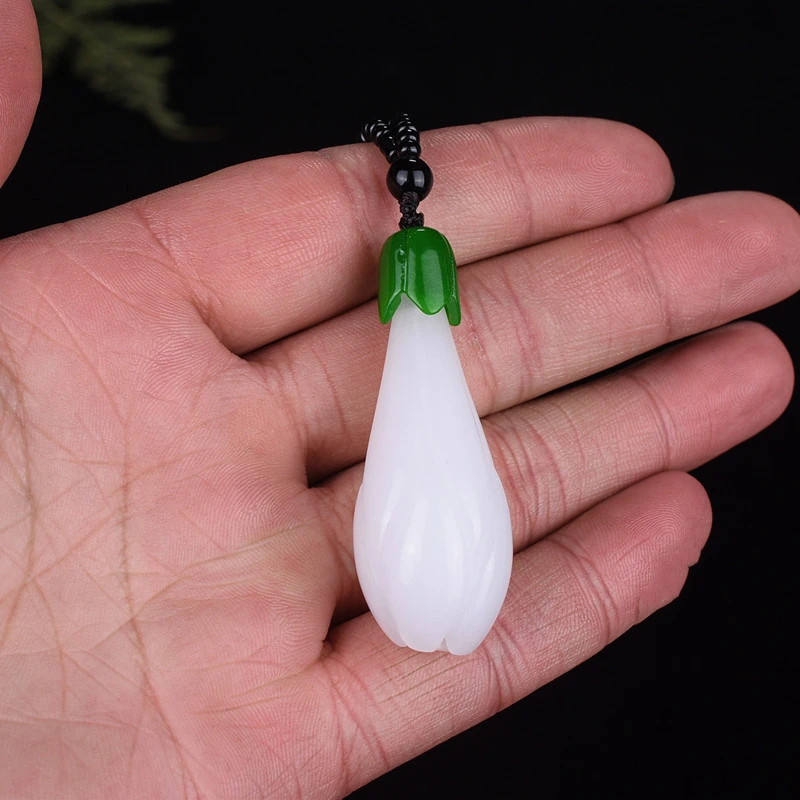 Natural Green Hand-carved Orchid Jade Pendant Fashion Boutique Men's and Women's Magnolia Flower Necklace Accessories Gift