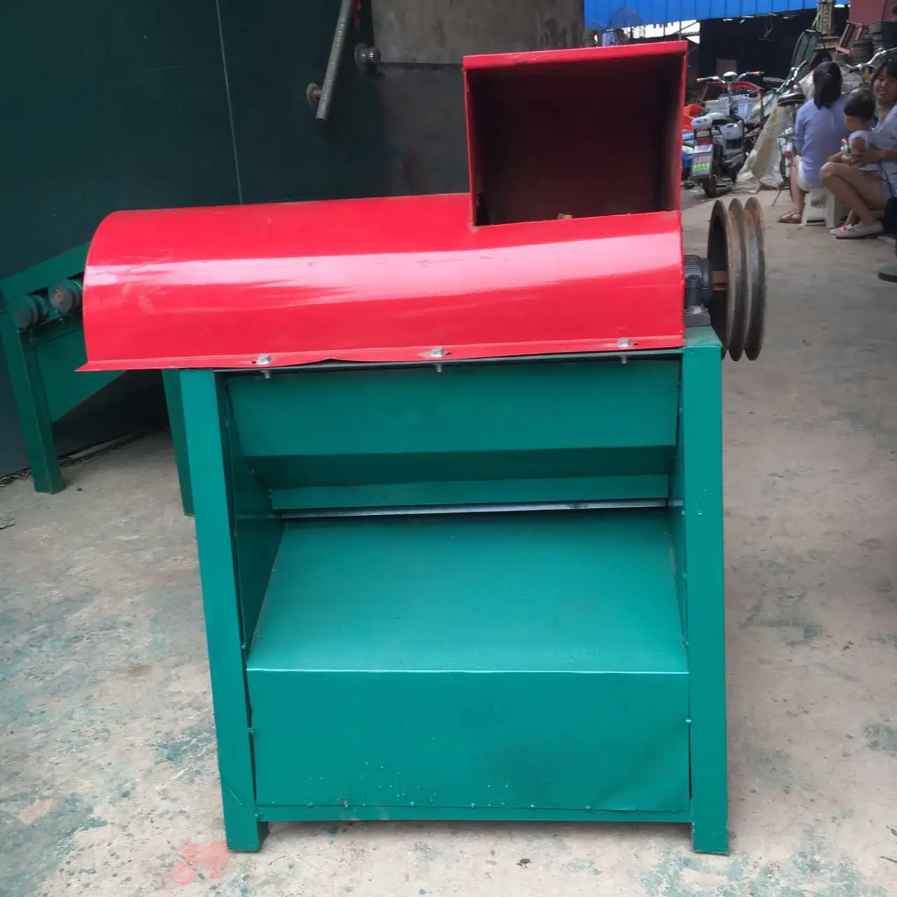 

Grain Threshing Machine Multifunctional Wheat Rice Corn Soybean Crop Thresher Farm Grain Processing Equipment
