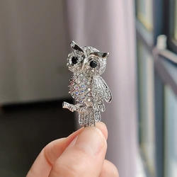 Delicate Owl Brooches Trendy Rhinestone Animal Brooch Badge Pin New Fashion Jewelry Women Gifts Party Clothing Accessories