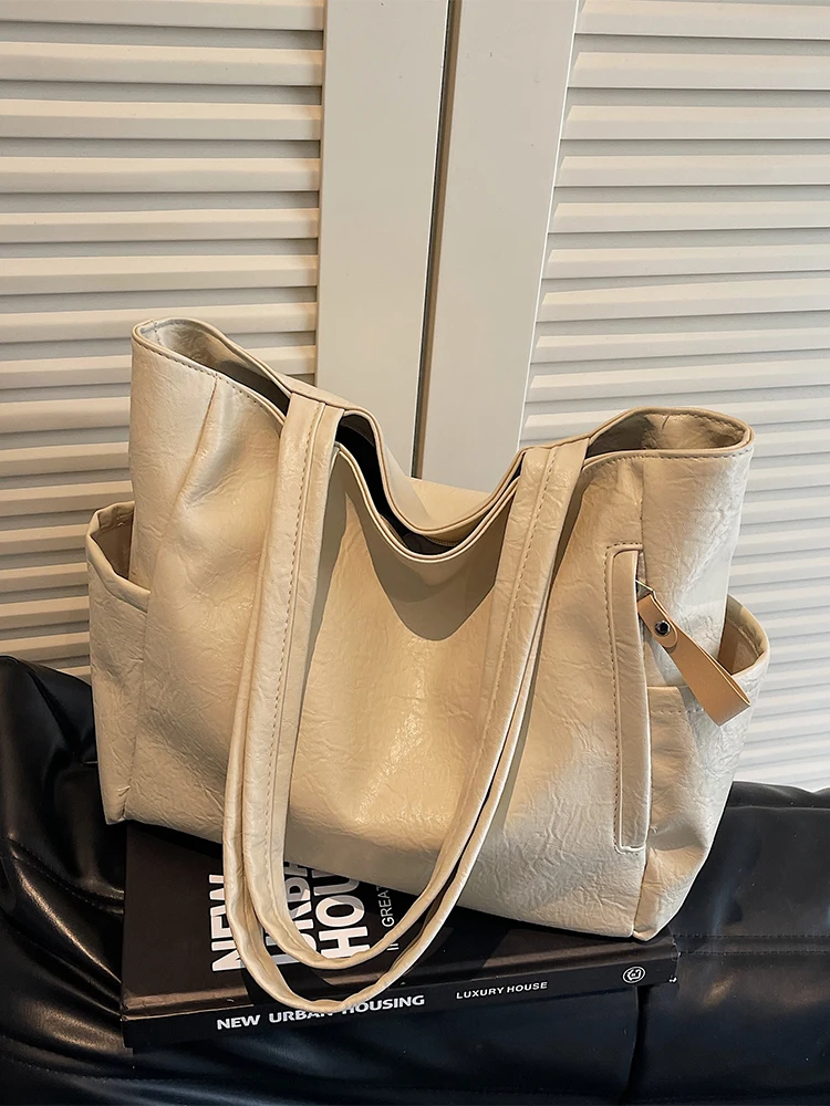 

Large Capacity Bag for Women 2025 New Fashionable Leisure Student Classroom Commuter Shoulder Bag Large Capacity Tote Bag