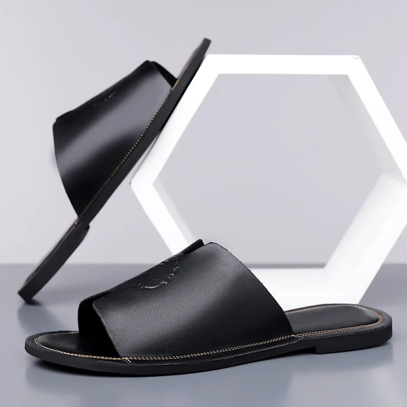 

Summer New Men Shoes Leather Slippers Flat Casual Slides Young Man Cool Beach Shoes