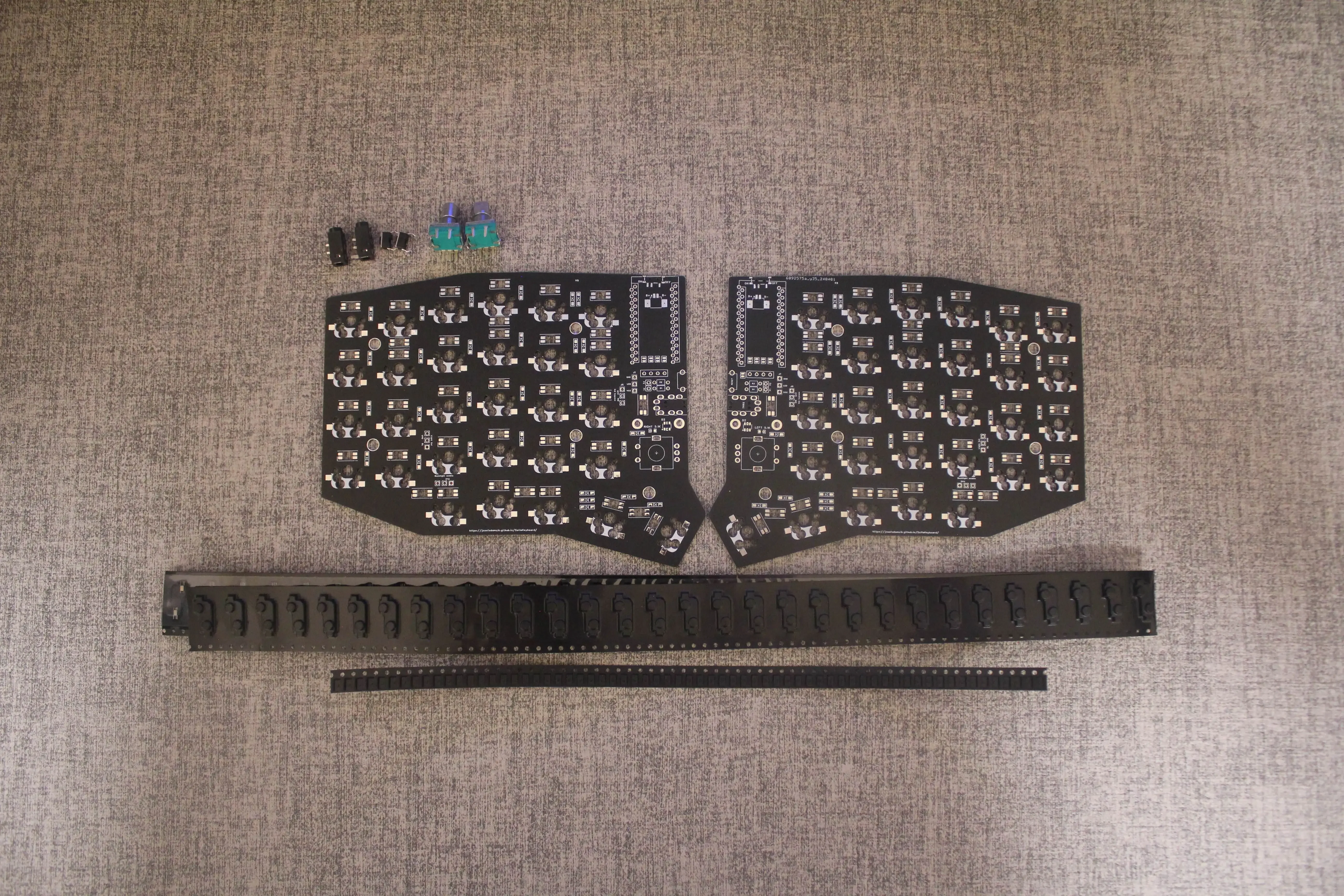 Sofle RGB Split Keyboard PCB Kit Wired or Wireless ( Not Pre Build )