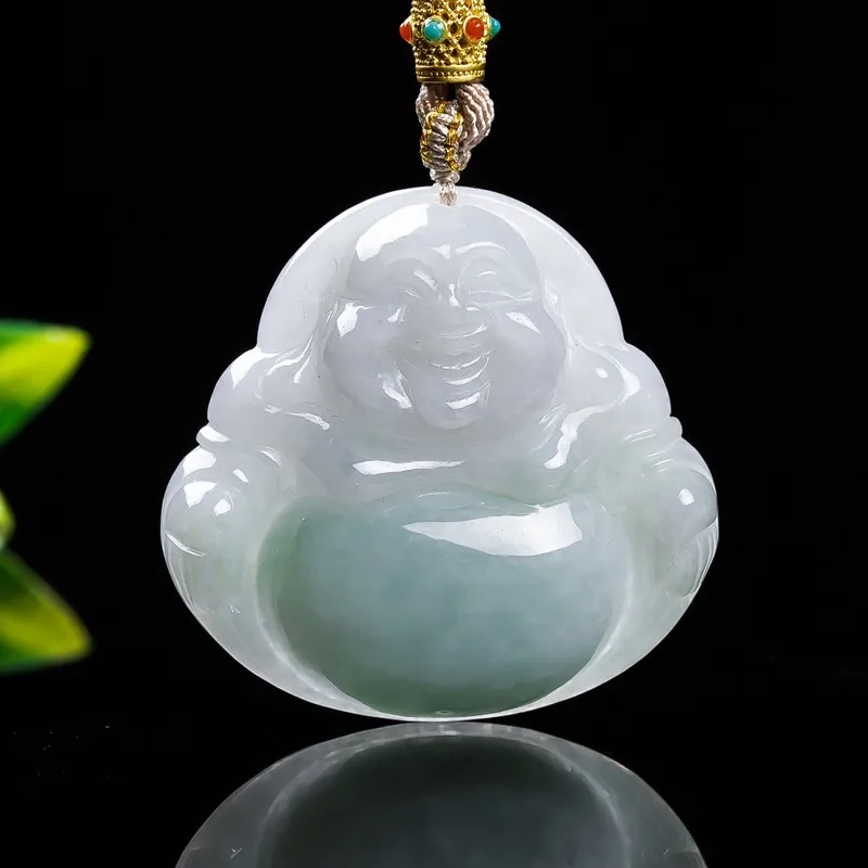 Pendentif Bouddha en jadeite de qualité A, originaire du Myanmar, un bijou en jade raffiné, idéal pour offrir, bijou en jadeite.