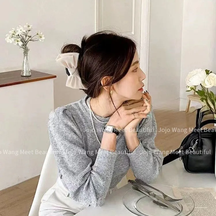 

Hot Selling Bow Shark Clip Premium Velvet Hair Claw for Women Back of Head Ponytail Holder Autumn Elegant Volumizing