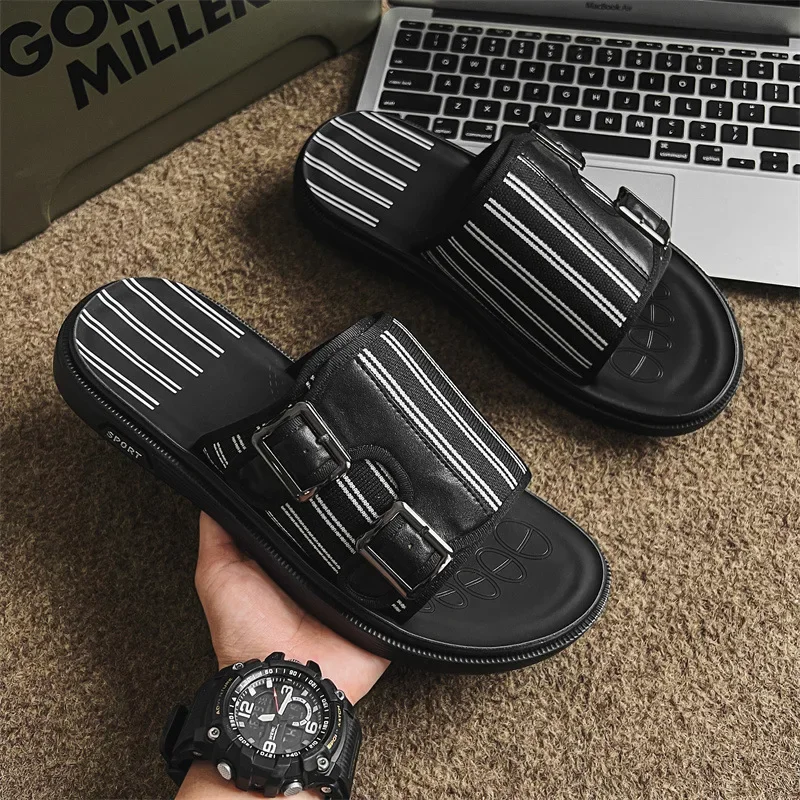 Summer New loafers Men's Universal Slippers Wear Soft Bottom Light Fashion all-match Sports Anti-slip Beach Sandals P135