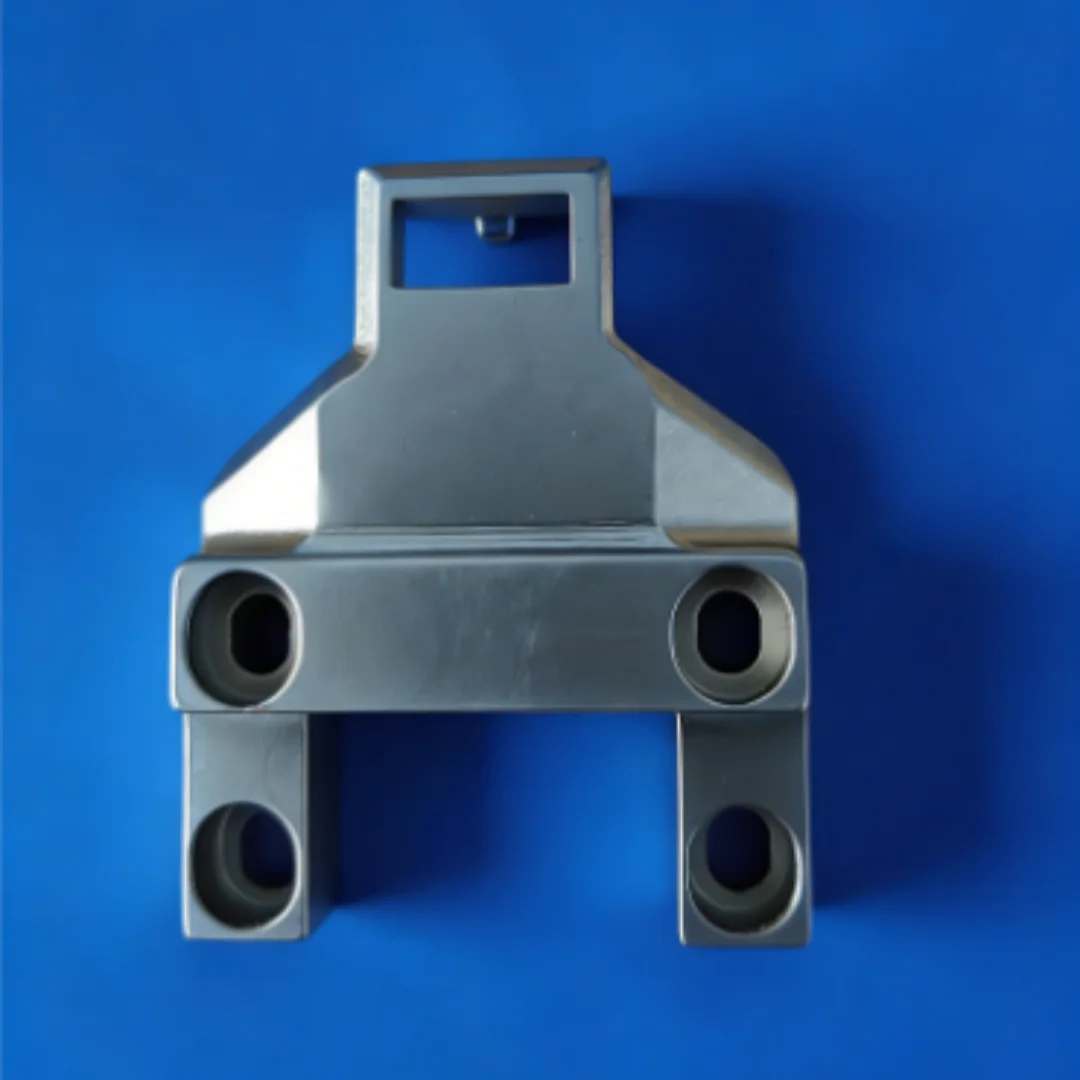 

Комплект: держатель игольной пластины и петельная пластина для швейной машины DURKOPP 669 с малым проемом (аксессуары)