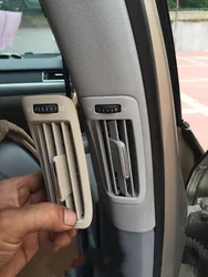 New Gray Beige B Pillar Trim Air Vent for Skoda Superb 2 2009 2010 2011 2012 2013 2014 2015 3T0819384 3T0819383 3T0 819 384 383