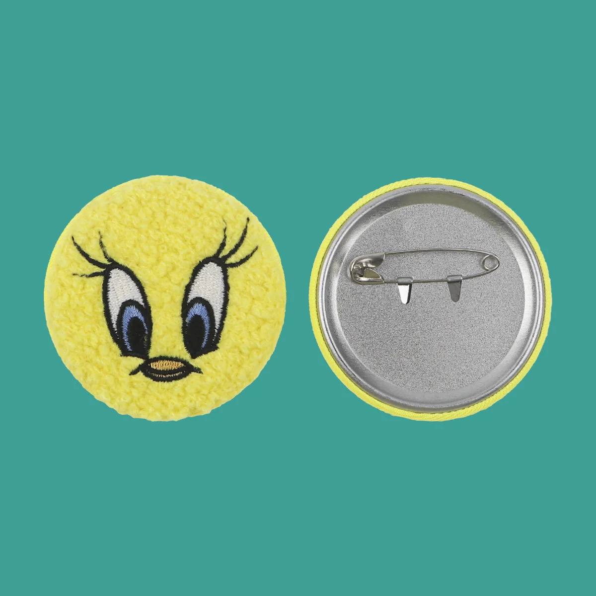 

Cartoon Kawaii Bird Button Pins Tinplate Brooch Towel Embroidery Lapel Badges for Clothes Bags Backpacks Accessories Gift