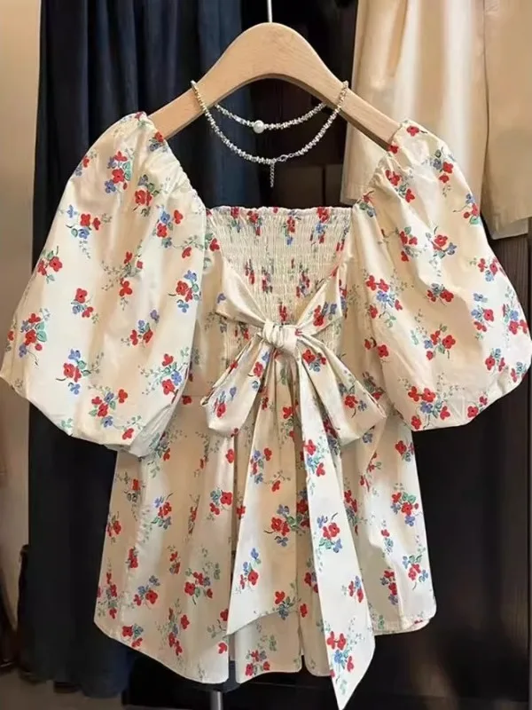 

Дизайнерская блузка-топ с белым цветочным узором и узлом, новинка лета 2025, с квадратным вырезом, в стиле «кукла», для женщин, с рукавами-фонариками