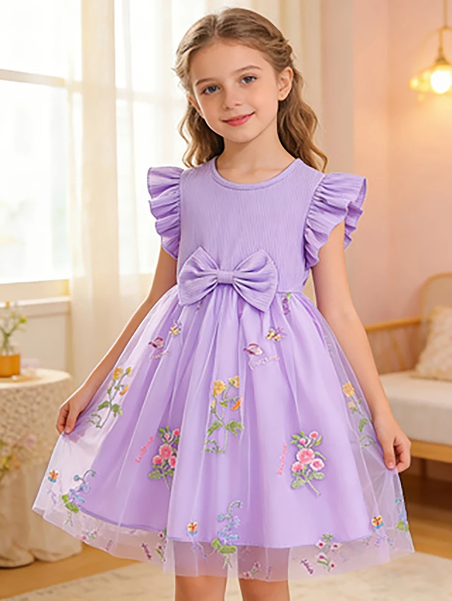 Mädchenkleid in Lila mit Blumenstickerei, Prinzessinnenkleid mit Flatterärmeln und Schleife aus Tüll für den Sommer – Detail 1