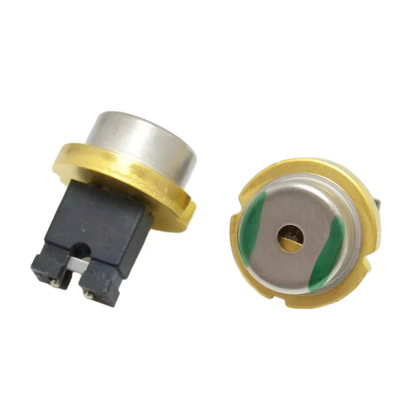 

Высокоэффективный 9 мм 462 нм 1,4 Вт для упаковки синего диода NDB7675 для промышленного и оптического применения