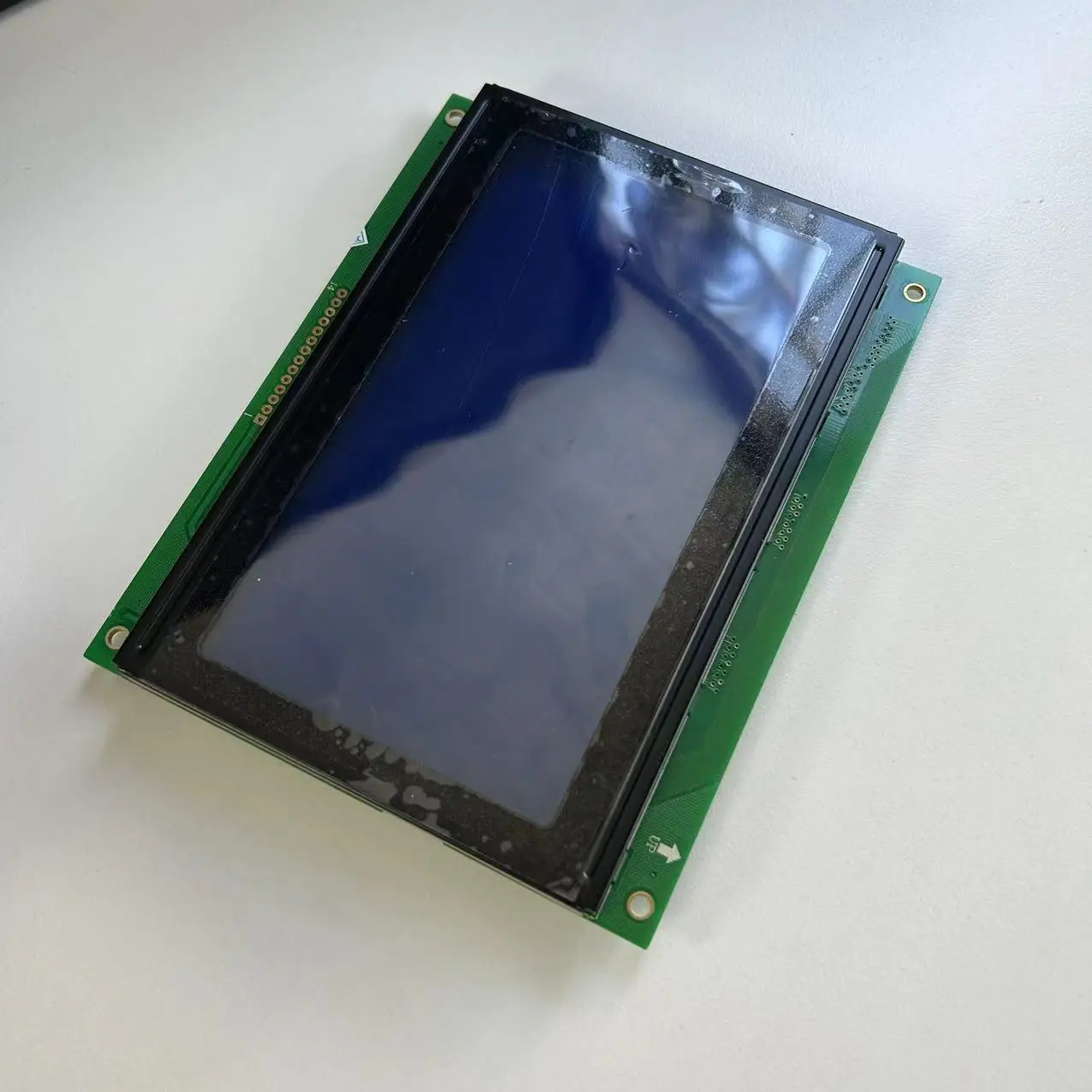 

Compatible: FOR LCD screen EW50111BMW EDT 20-20377-6 20-20610-3