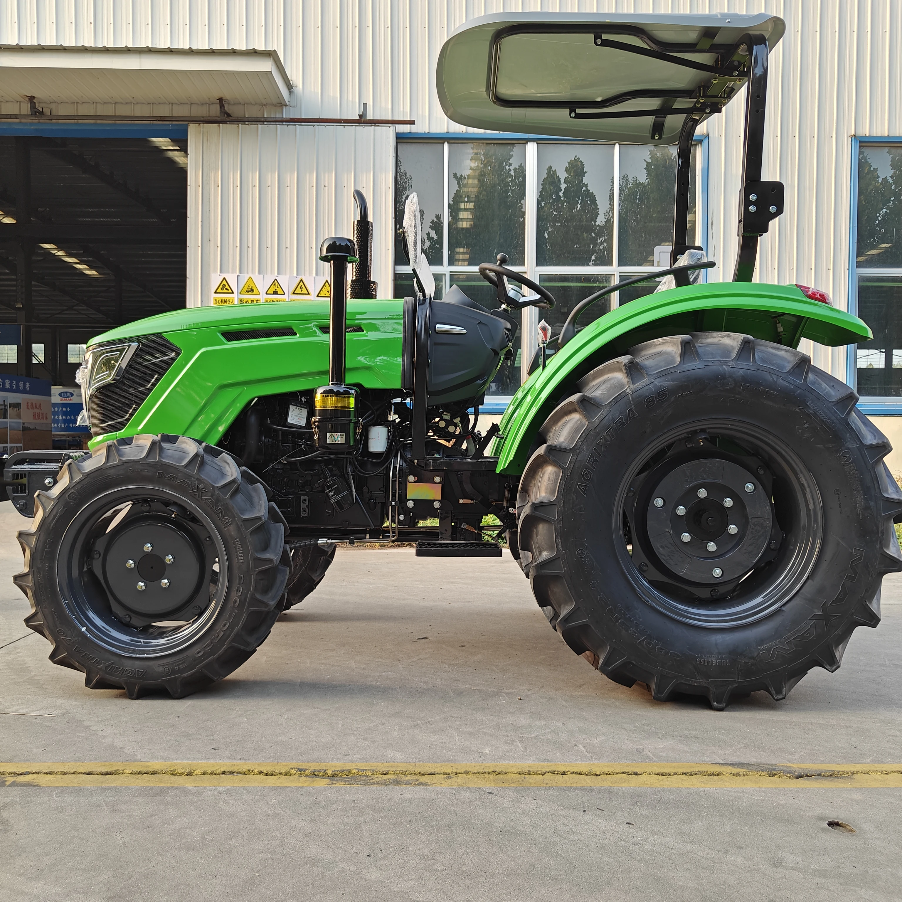 Hot Sale 50HP 4WD TY Chassis Tractor Farm Utility with  Differential Lock Factory Price