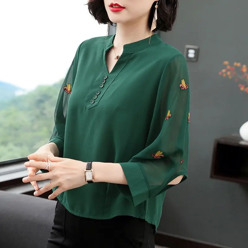 2024 Spring POLO Collar Seven Quarter Sleeve Top, Mom\'s Loose Embroidered Chiffon Shirt Stylish Pullover Sweater