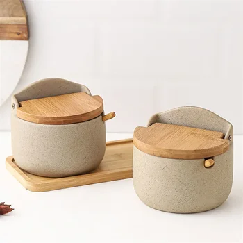 Barattolo di condimento in ceramica in stile giapponese con coperchio in bambù Barattolo di spezie con cucchiaio da cucina Scatola di immagazzinaggio di spezie per sale e zucchero Contenitore per la casa