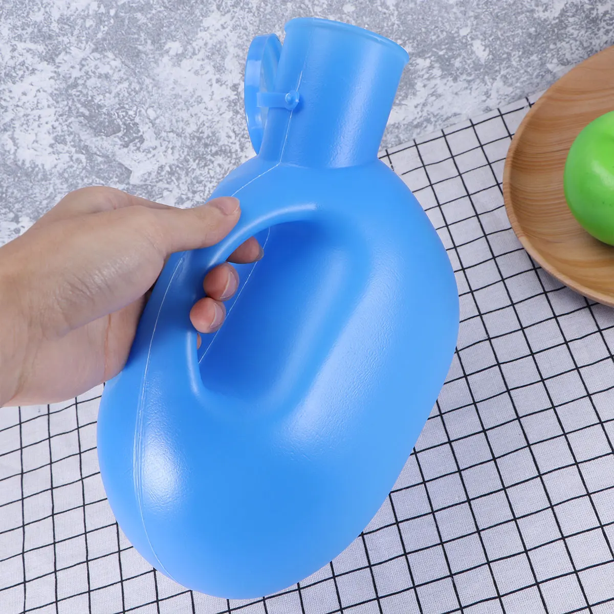 

1 шт., писсуар с защитой от запаха для мужчин, портативная бутылка для мочи, легкая больничная бутылка для путешествий, эргономичная ручка, широкое основание, стабильная, для улицы