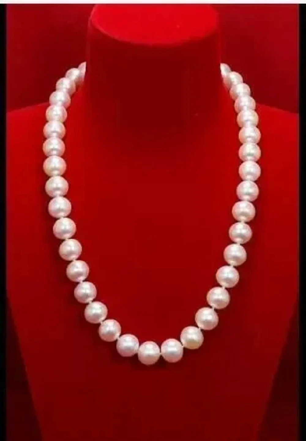 

Large quantity necklace AAAA 10-11 millimeters natural South Sea white round pearl necklace 14K gold 20 inch