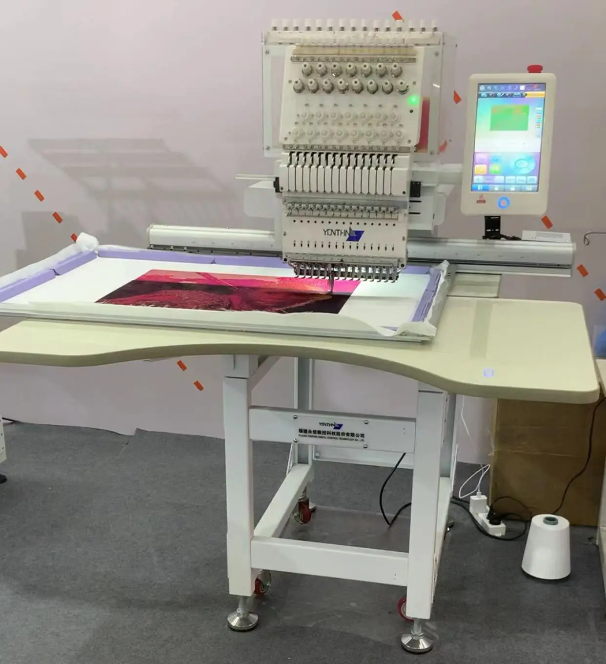 Single Head Mini Computer Machine Broderie Ordinateur Flat Hat Embroidery Machine for Anime and Movie Customized Design