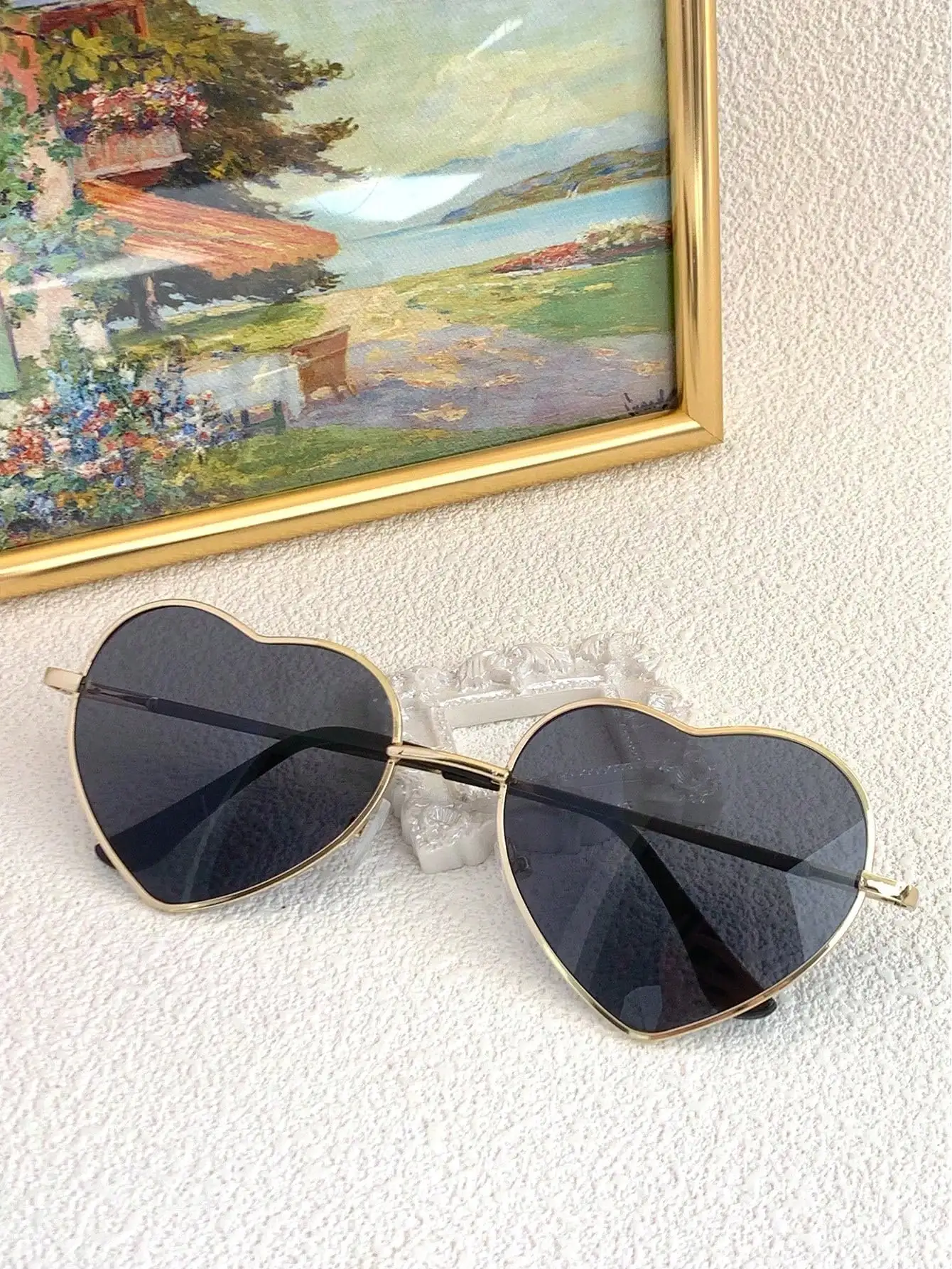 Heart Shaped Fashio…
