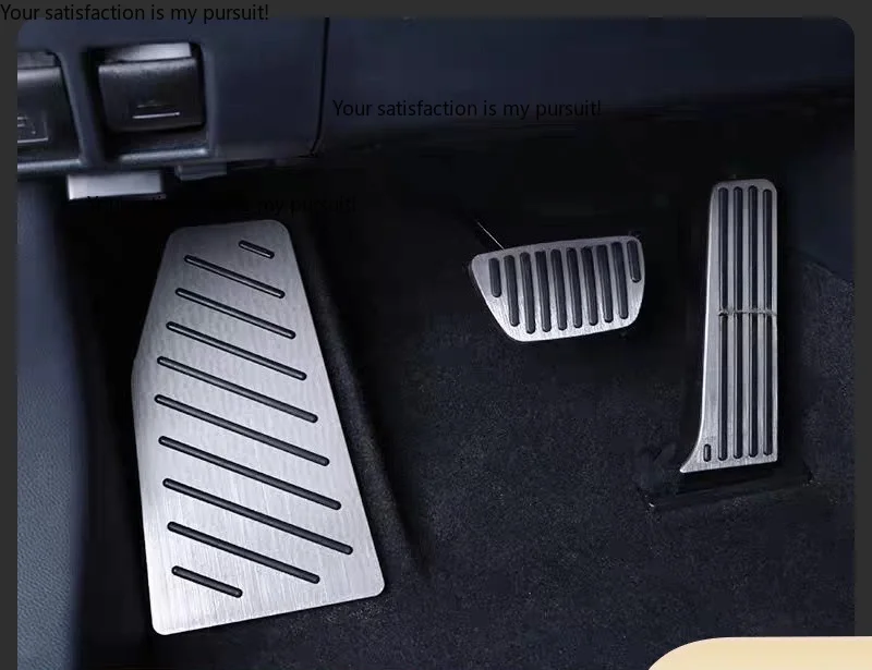 Suitable for Toyota Lingfang Venza accelerator pedal interior anti-slip brake pedal modification special parts