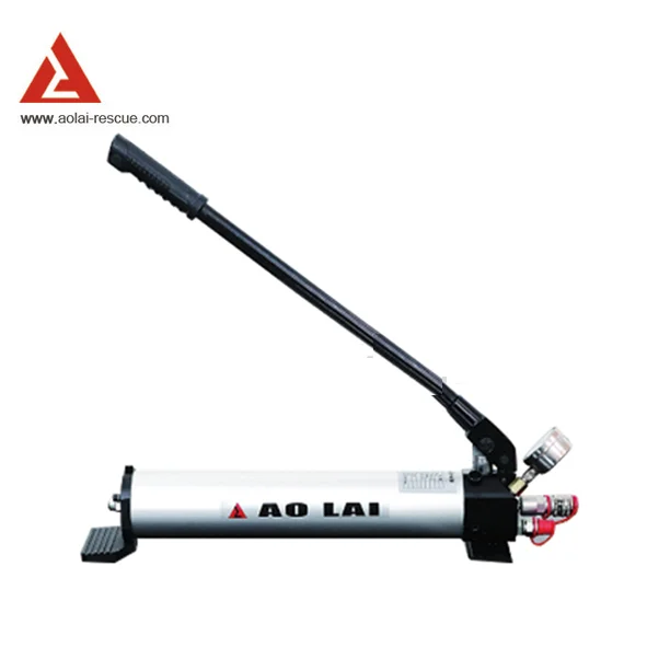 Hydraulic hand operated pump for firefighting rescue tools