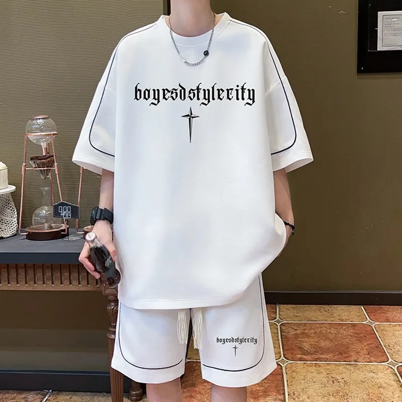 

Спортивный костюм для мужчин на лето: футболка с коротким рукавом и шорты, модный комплект из двух предметов, полиэстер, для подростков.