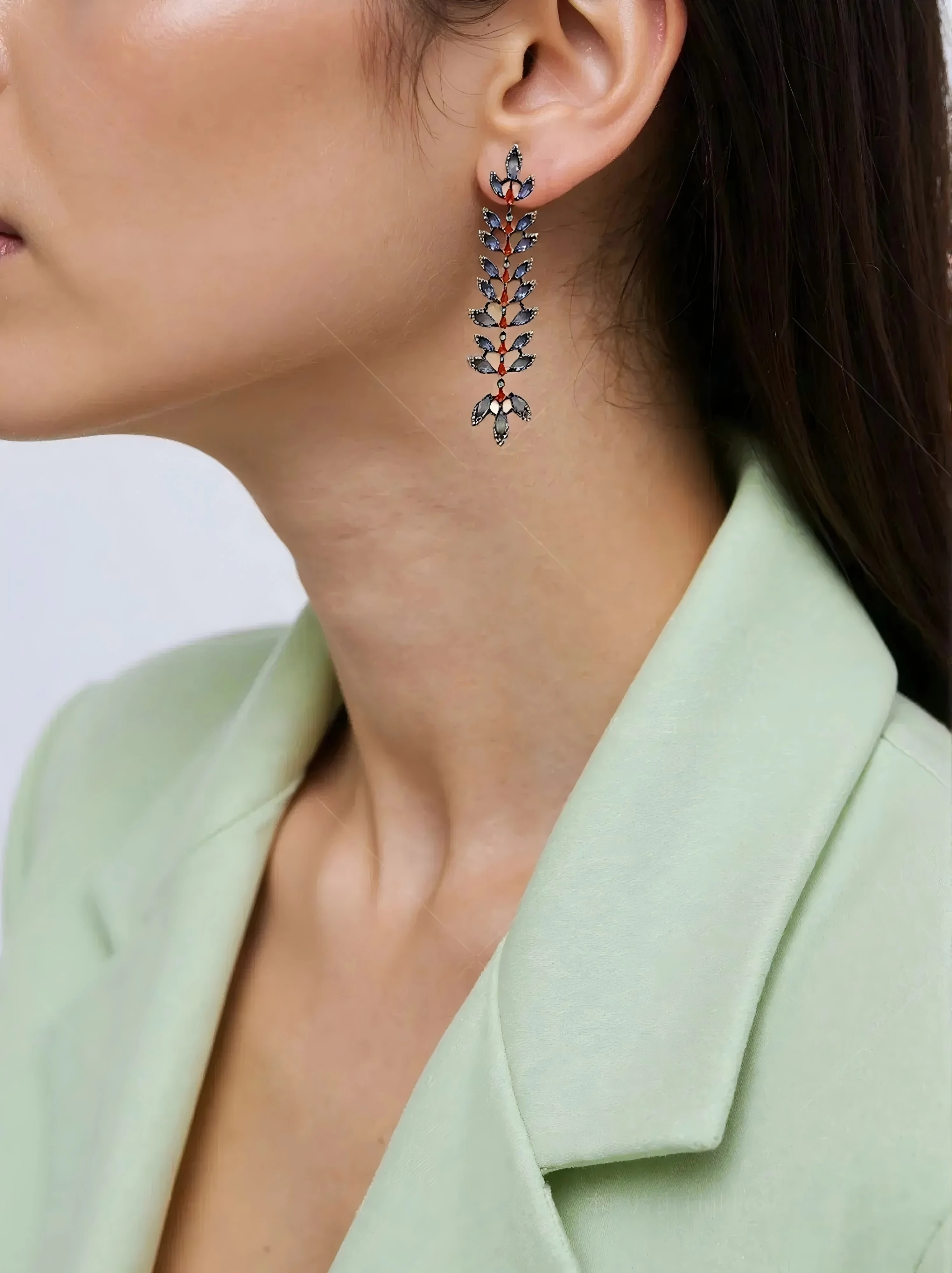 

Golden Branch Copper Earrings | Zircon-Embedded Leaf Design | Luxury Office Multi-Style