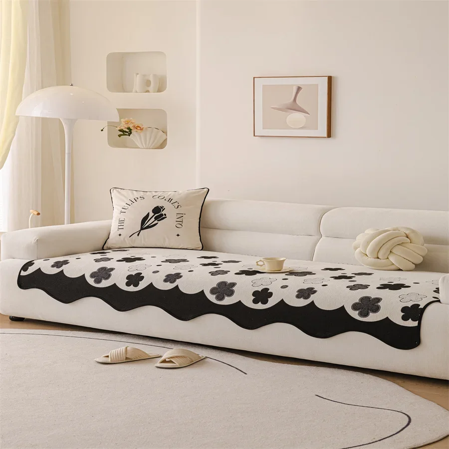 Einfache Mode Vier Jahreszeiten Universal Licht Luxus Chenille Rutschfeste Leder Sofa Kissen Moderne Kissen