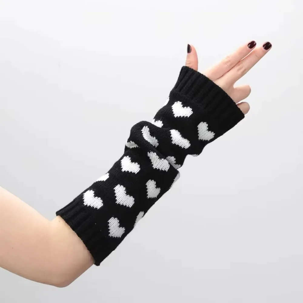 High Quality Crochet Knitting Women Arm Sleeve Heart Gothic Warm Fingerless Warmer Warm Ankle Protection Women