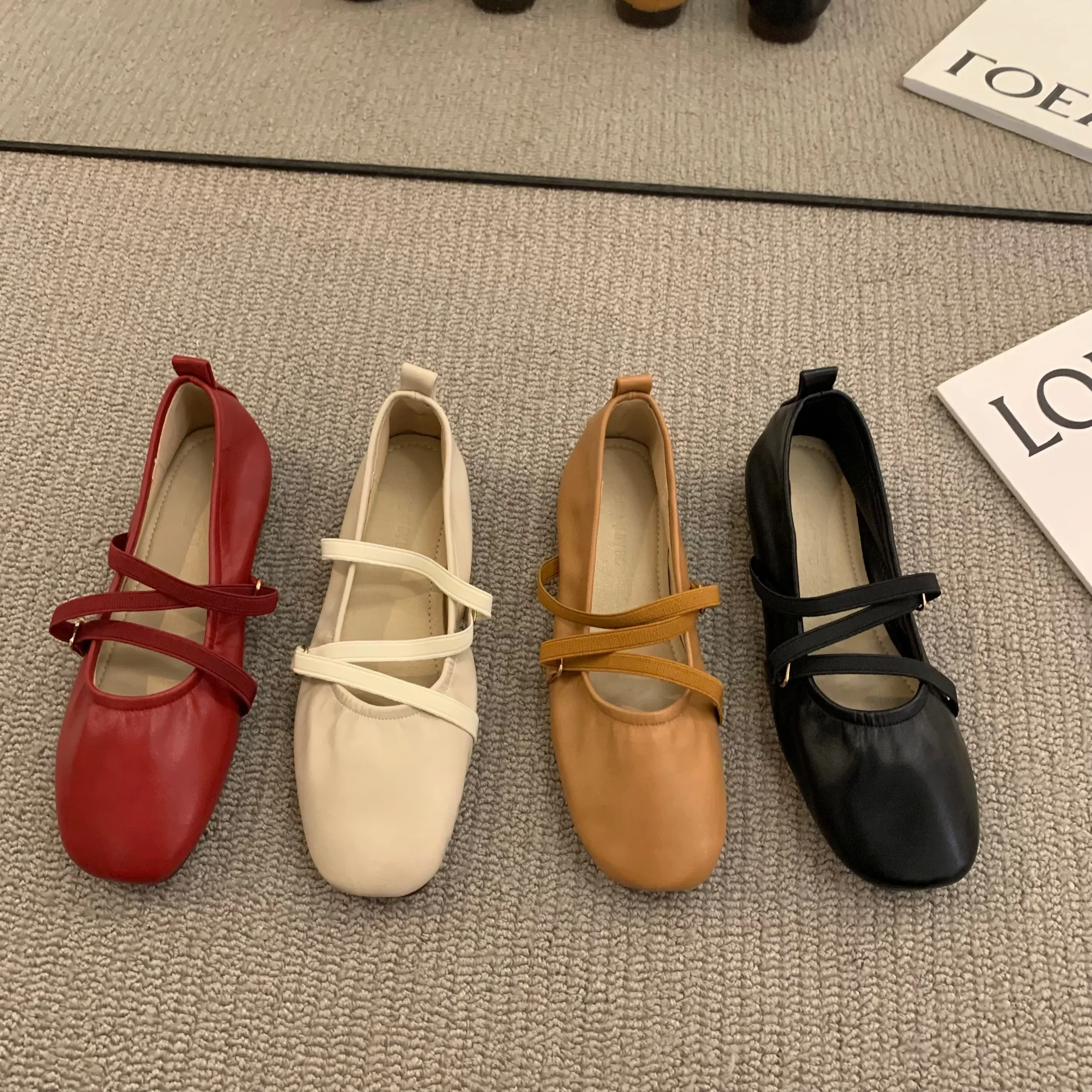 Women Shoes 2024 Brand Designer Mary Janes Shoes Woman Square Toe Japanned Leather Flats Vintage Narrow Band Loafers