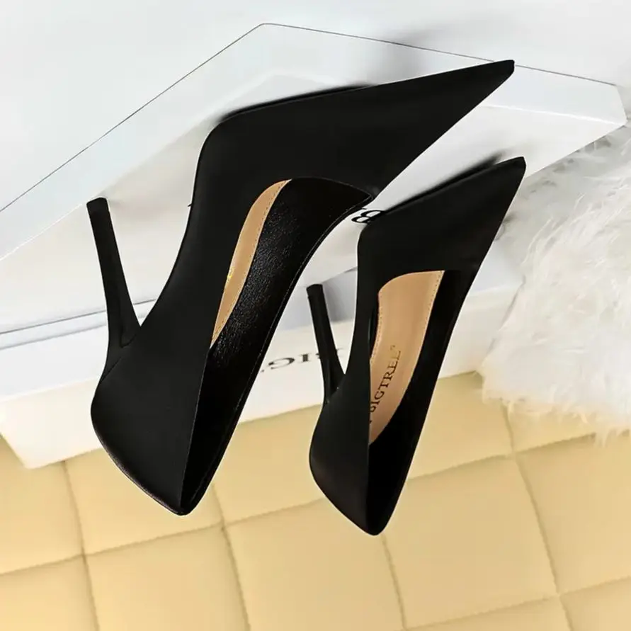 

BIGTREE Shoes Женские туфли-лодочки Шелковые женские туфли на высоком каблуке Весенние новые туфли на шпильке для вечеринок Большие размеры 43, Salto Alto Feminino
