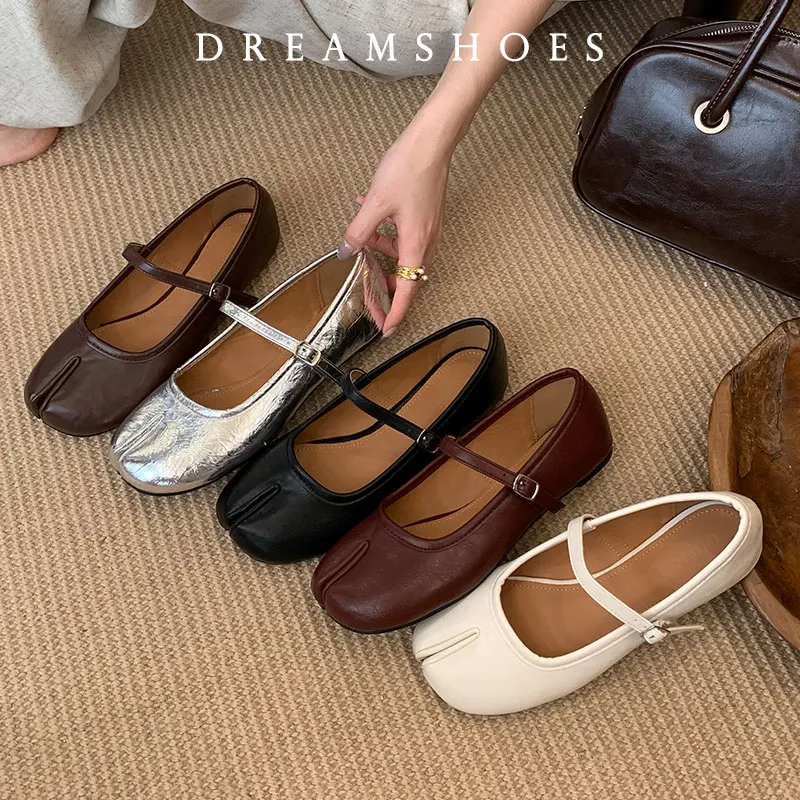 

2025 Fashion Tabi Ninja Shoes Women Flats Ballet Split Toe Ballerinas Round Heeled Loafers Tacones Female Moccasin Brand Mujer