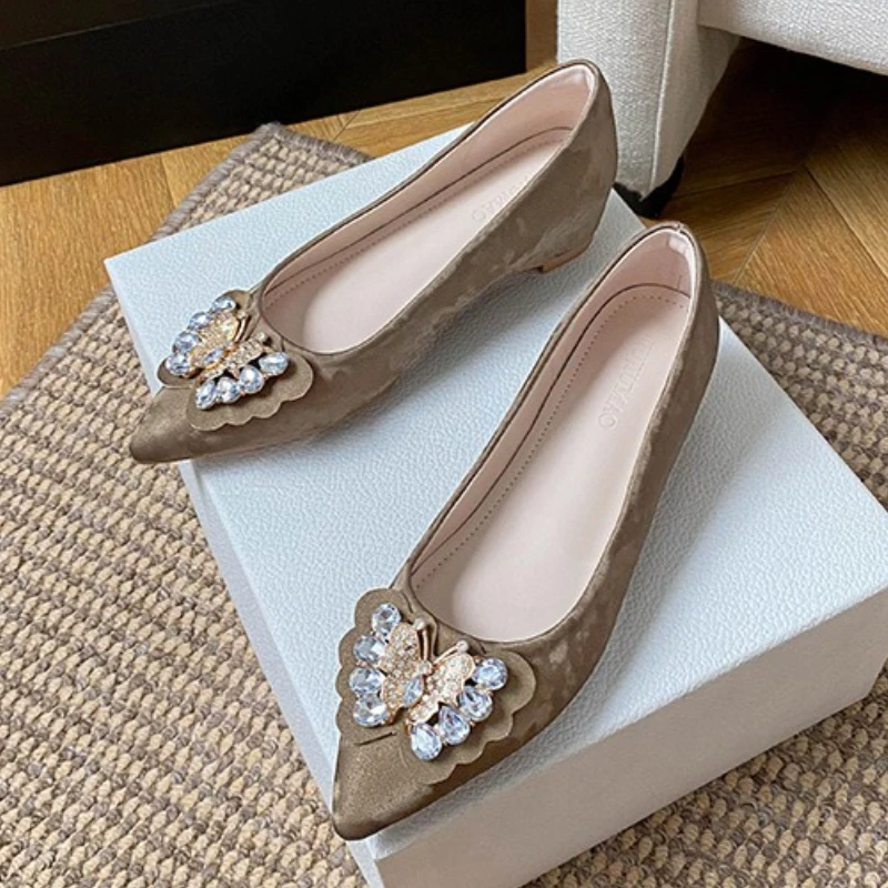 

Luxury Rhinestone Bow Designer Ballet Flats Women Fashion Shallow Pointed Toe Mary Jane Shoes Casual Comfort Hidden Heel Shoes