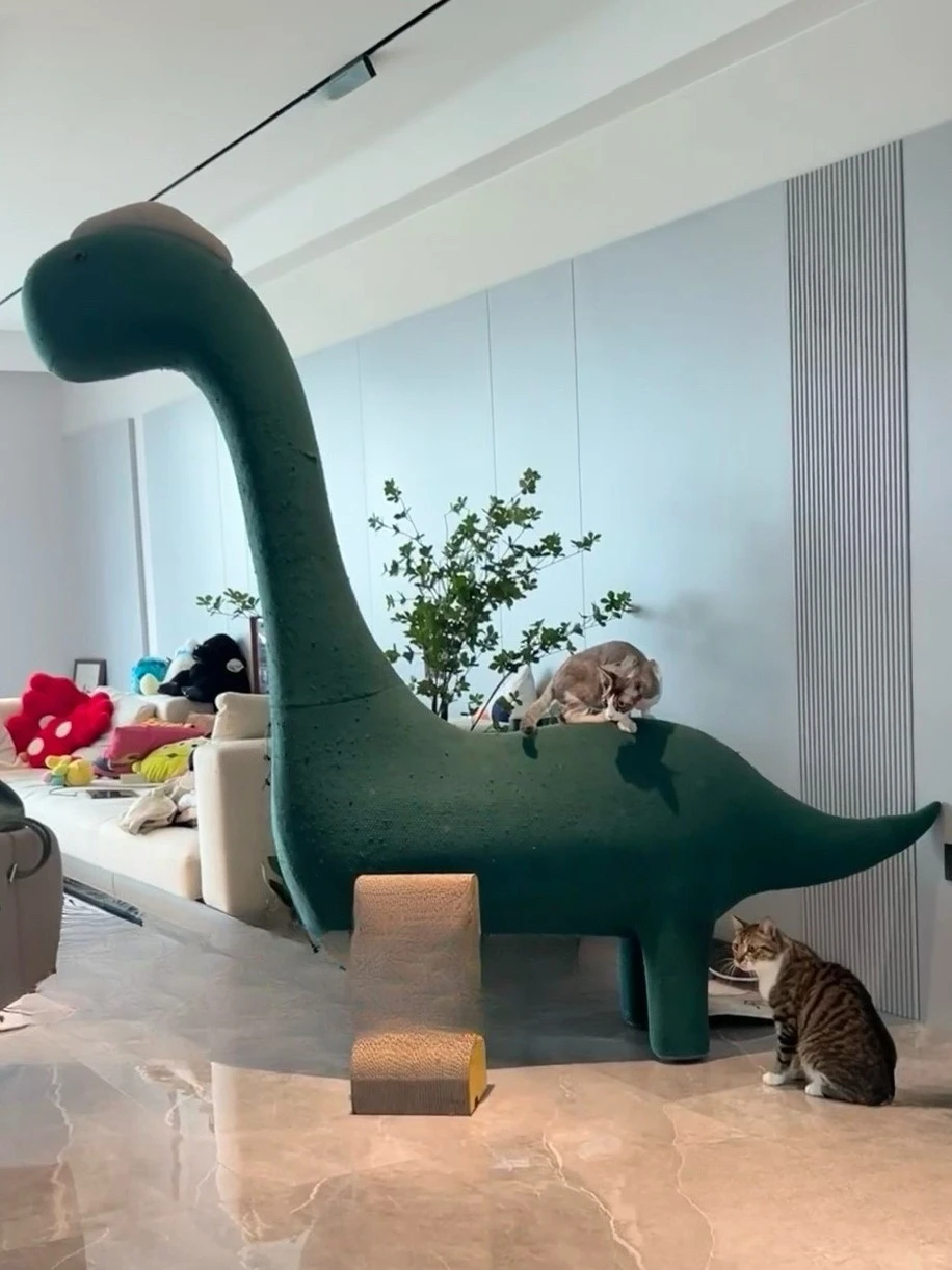 Home ornaments, cat climbing frame solid wood stable will not fall big cat toys