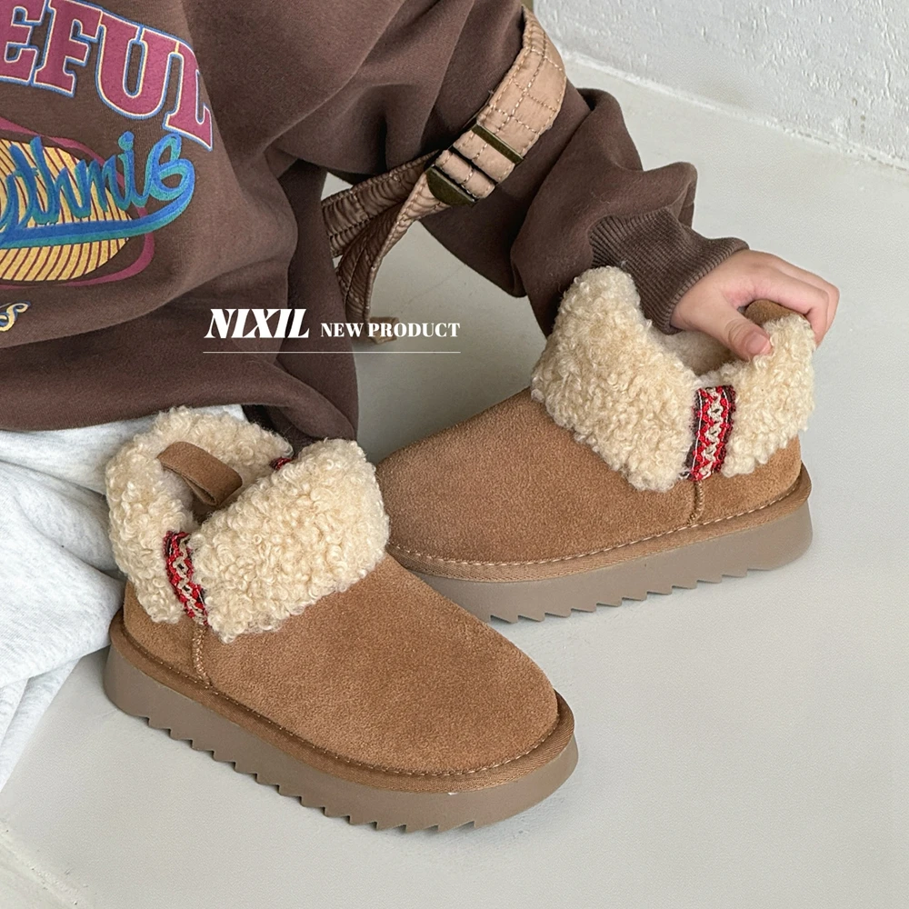 Nuevas botas de nieve de invierno para niños, botas de piel de cordero de cuero esmerilado, además de botas cálidas gruesas de terciopelo para niños y niñas