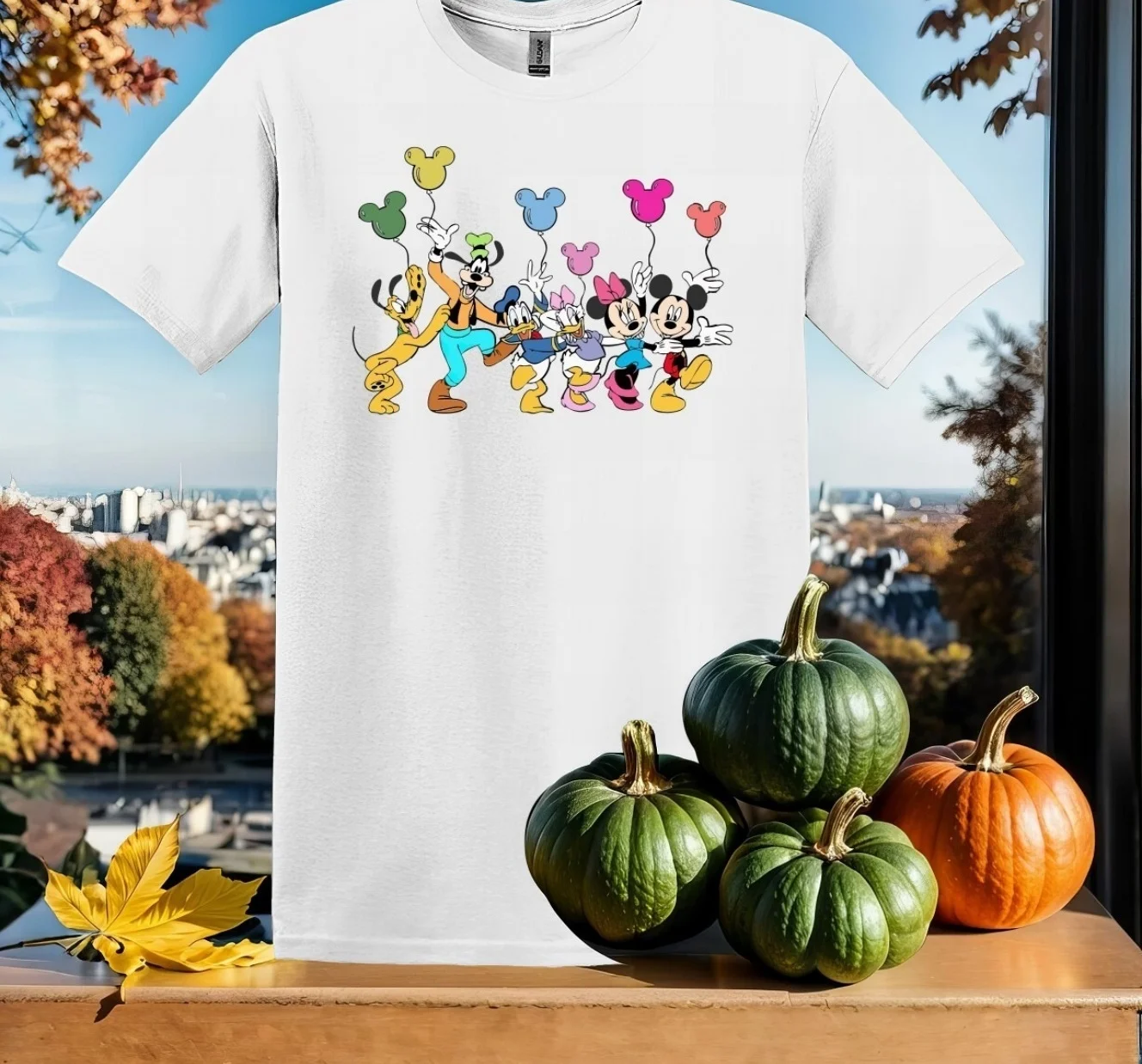 Camiseta con personajes clásicos de Disney, estampado gráfico de globos coloridos, 100% algodón, diseño de Mickey Minnie y amigos, imprescindible para los fanáticos