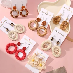 1 pair of new summer bohemian vintage vacation grass vine woven earrings for women's temperament, long island beach wooden earri