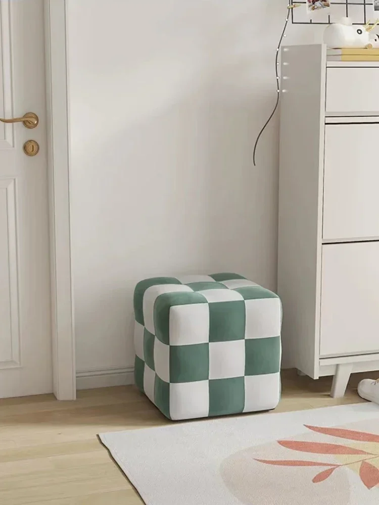 Nordic Ottoman Mobile Chair Desk Stool Pouf Salon Puff Seat Bar Stools Chessboard Dressing Stools Makeup Chairs Furniture